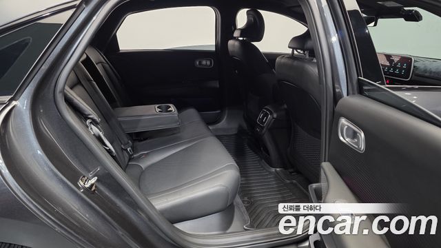 Hyundai Ioniq6 2025 — photo 18