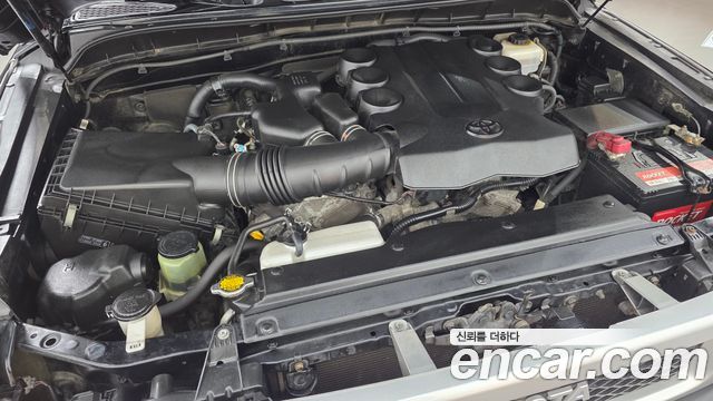 Toyota FJ Cruiser 2014 — photo 6