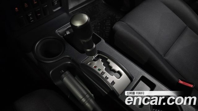 Toyota FJ Cruiser 2014 — photo 9