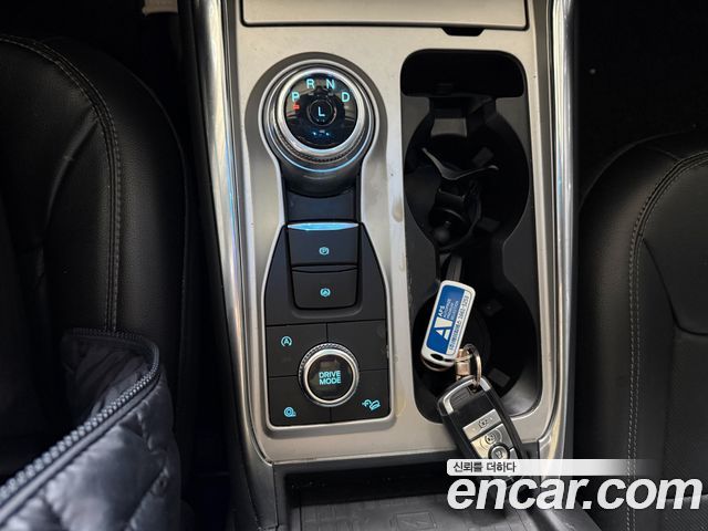Ford Explorer 2022 — photo 12