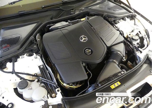 Mercedes-Benz E-Class 2026 — photo 6