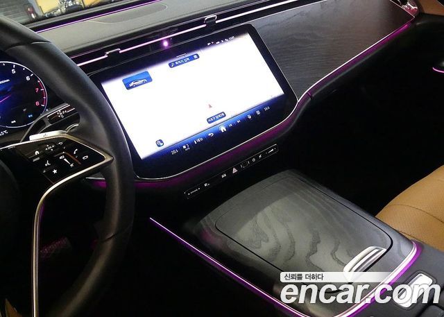 Mercedes-Benz E-Class 2026 — photo 13