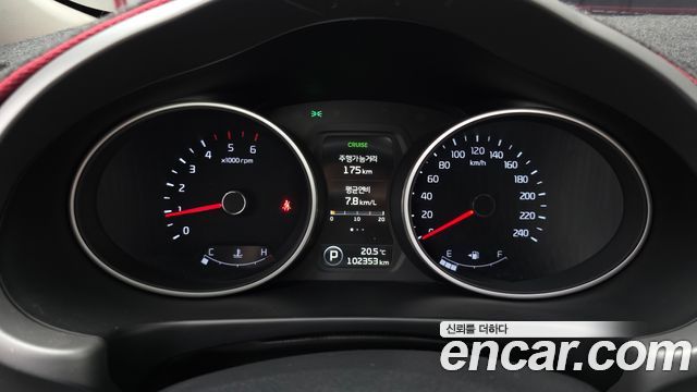 Kia Sportage 2016 — photo 8