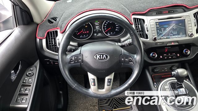 Kia Sportage 2016 — photo 13