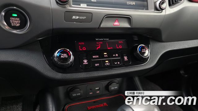 Kia Sportage 2016 — photo 16