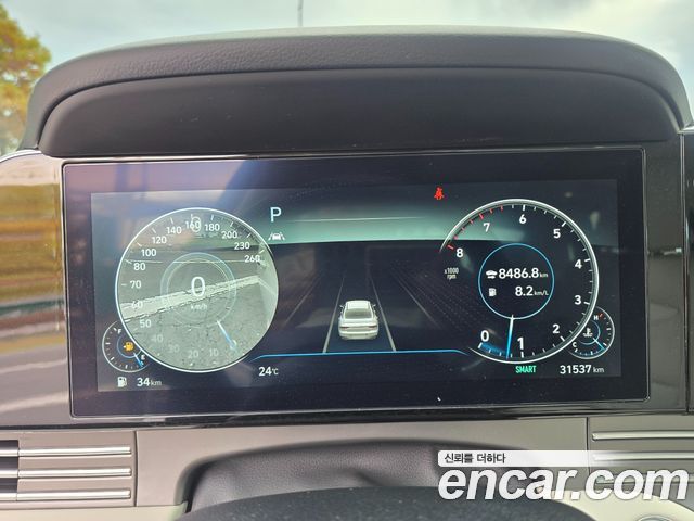 Hyundai Grandeur 2023 — photo 9