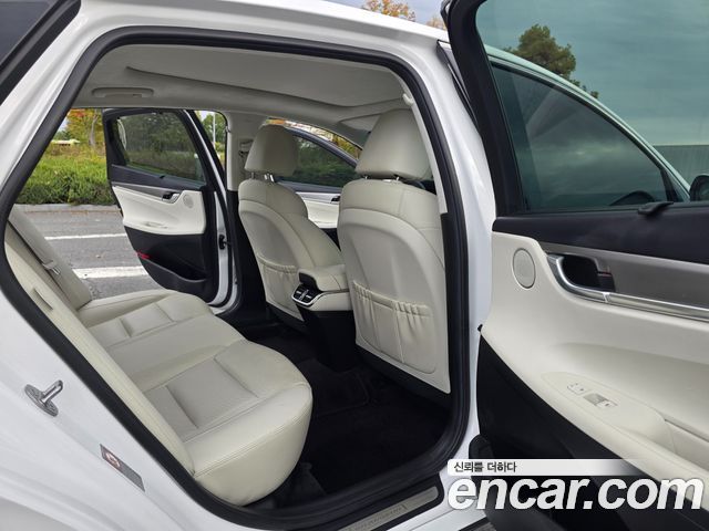 Hyundai Grandeur 2023 — photo 15
