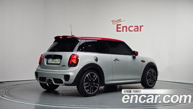 Mini Cooper 2021 — photo 2