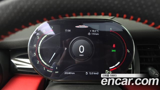 Mini Cooper 2021 — photo 11