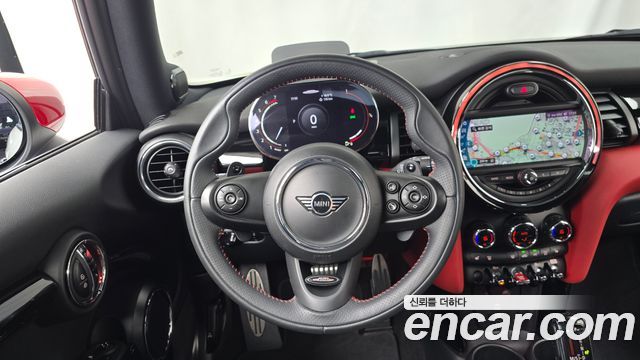 Mini Cooper 2021 — photo 18