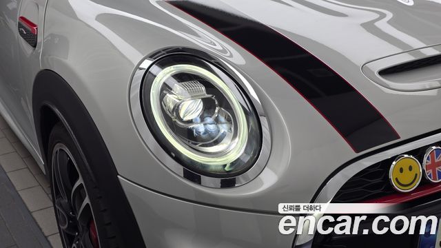 Mini Cooper 2021 — photo 8
