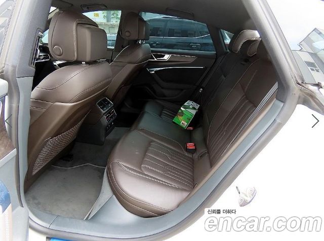 Audi A7 2020 — photo 6
