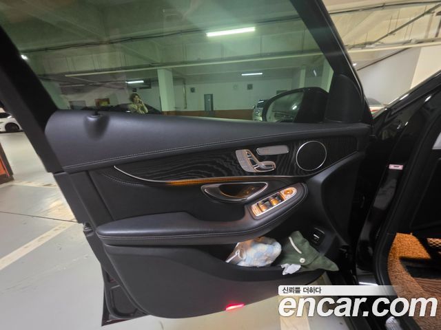 Mercedes-Benz GLC-Class 2018 — photo 4