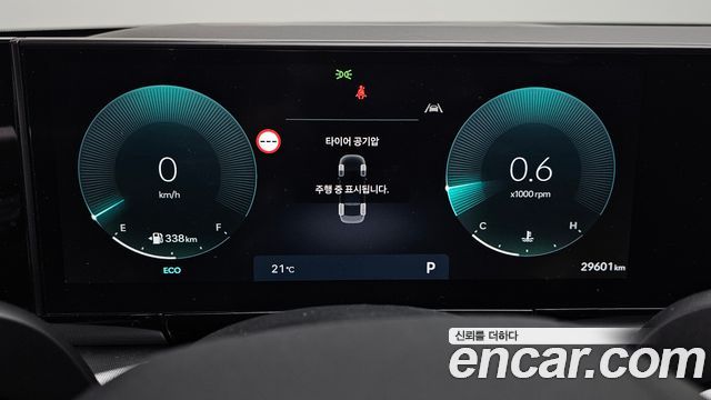 Hyundai Grandeur 2023 — photo 11