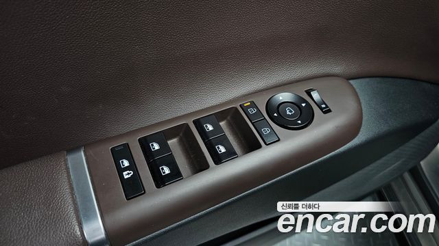 Hyundai Grandeur 2023 — photo 22