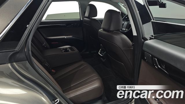 Hyundai Grandeur 2023 — photo 16