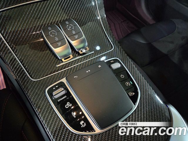 Mercedes-Benz GLC-Class 2021 — photo 12