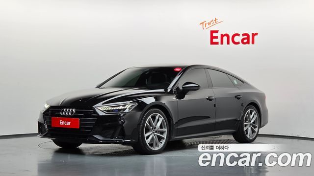 Audi A7 2022 — photo 1