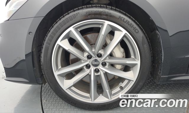 Audi A7 2022 — photo 5