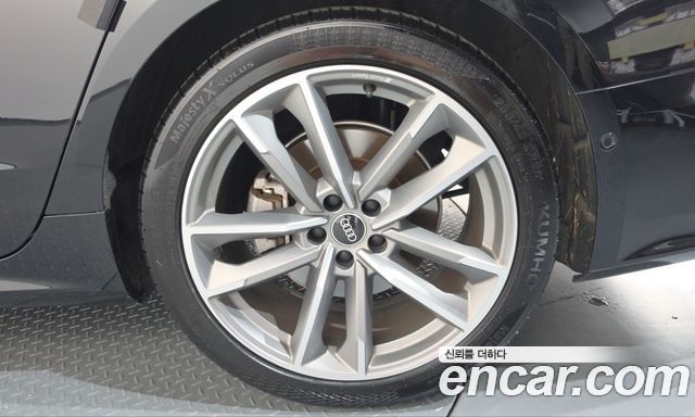 Audi A7 2022 — photo 7