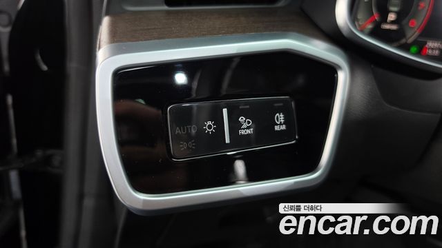 Audi A7 2022 — photo 32