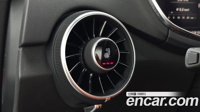 Audi TT 2016 — photo 19