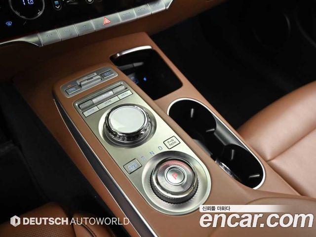 Genesis GV70 2021 — photo 9