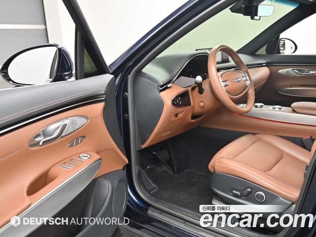 Genesis GV70 2021 — photo 11