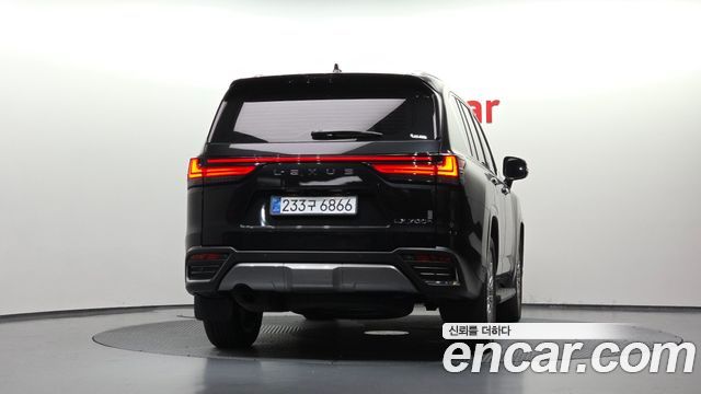 Lexus LX 2025 — photo 4