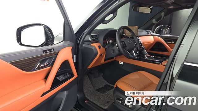 Lexus LX 2025 — photo 13