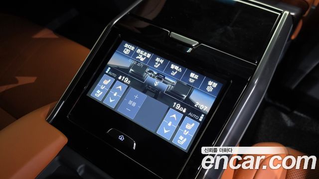 Lexus LX 2025 — photo 24