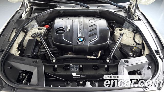 BMW Gran Turismo 2016 — photo 6