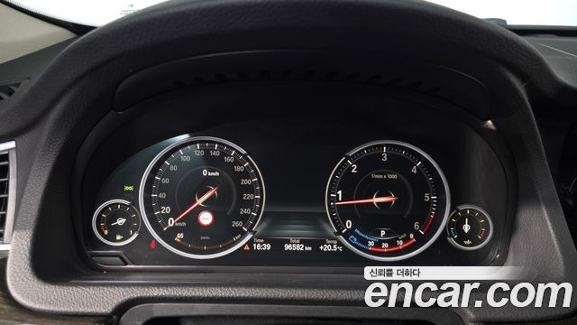 BMW Gran Turismo 2016 — photo 11