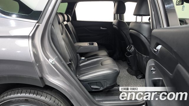 Hyundai Santafe 2020 — photo 17