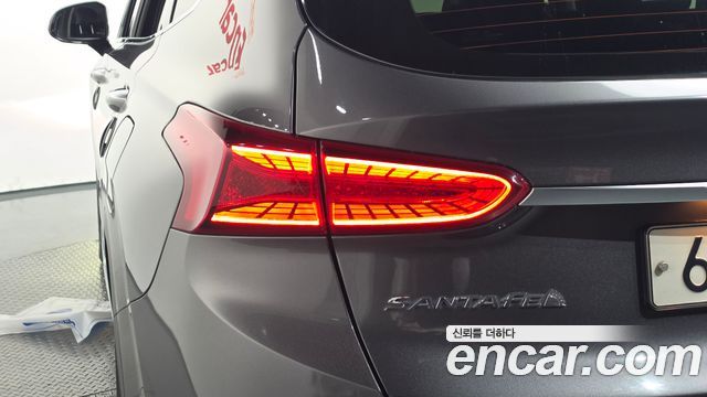 Hyundai Santafe 2020 — photo 9