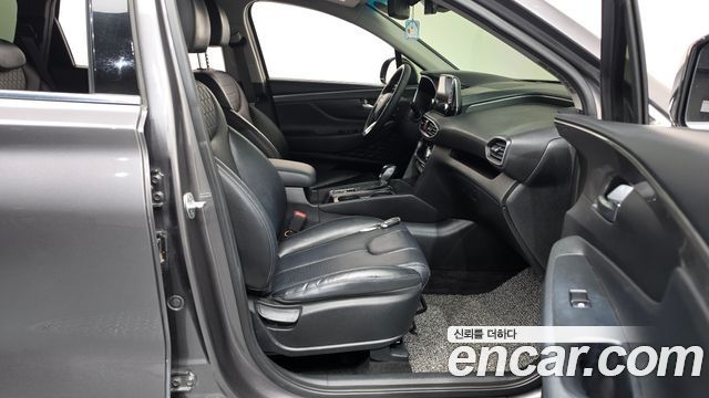 Hyundai Santafe 2020 — photo 16