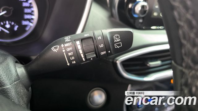 Hyundai Santafe 2020 — photo 29