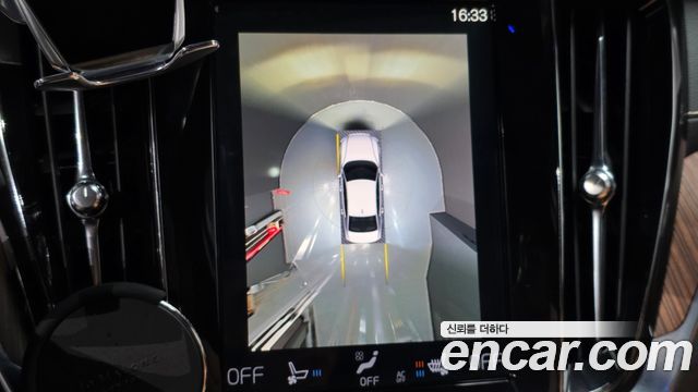 Volvo S60 2021 — photo 15