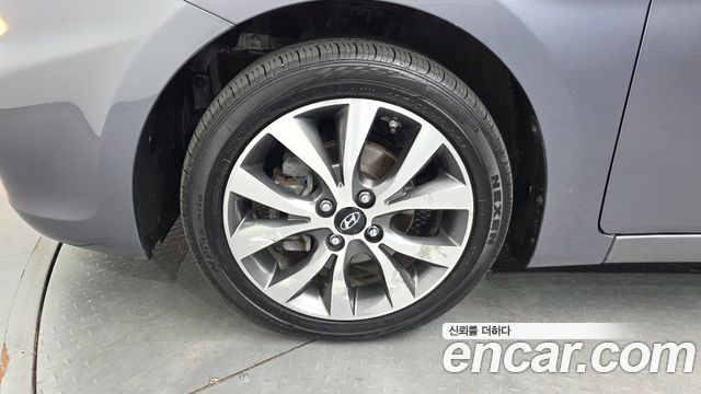Hyundai Accent 2017 — photo 5
