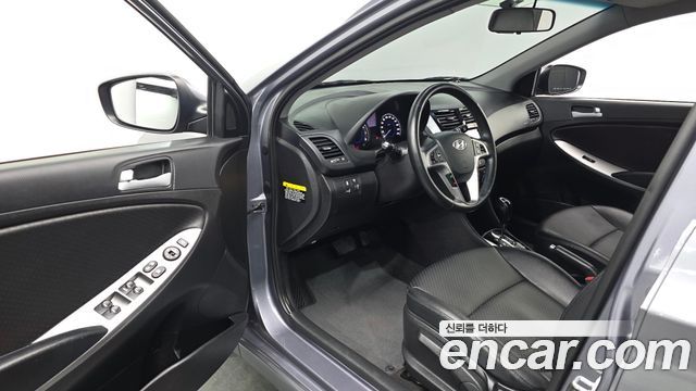 Hyundai Accent 2017 — photo 10