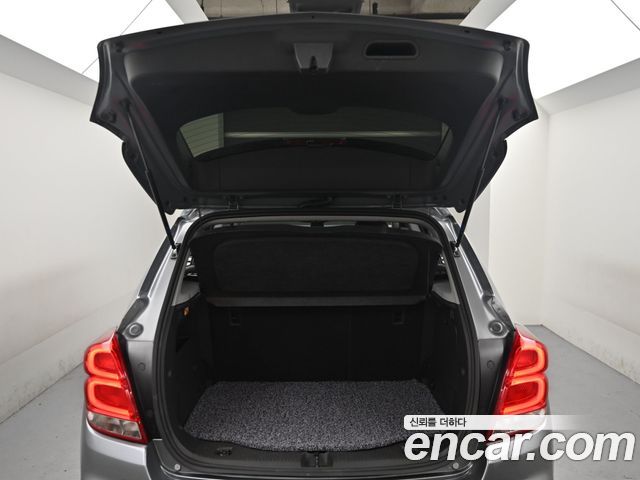 Chevrolet Korea Trax 2019 — photo 19