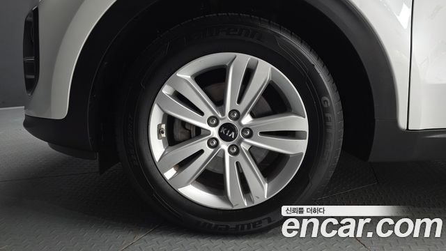 Kia Sportage 2018 — photo 5