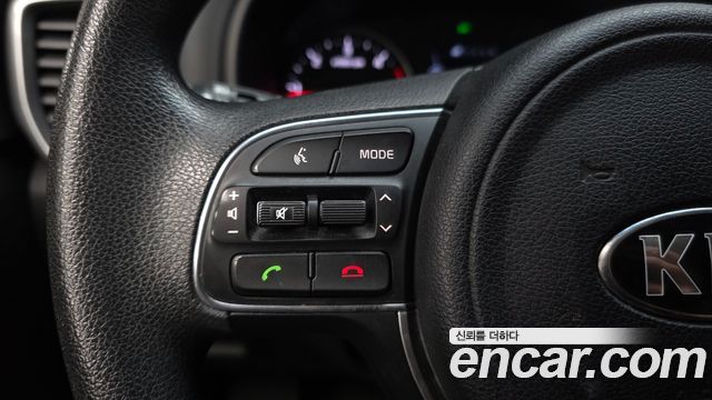 Kia Sportage 2018 — photo 18