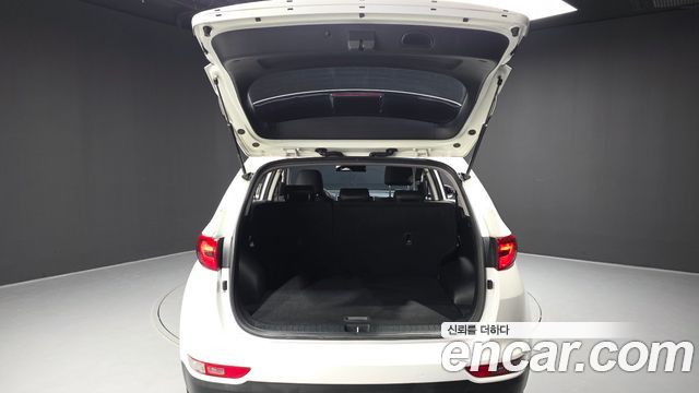 Kia Sportage 2018 — photo 20
