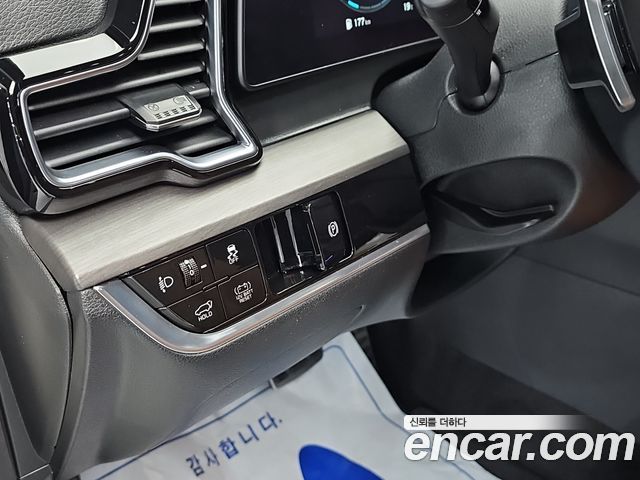 Kia Sportage 2023 — photo 15