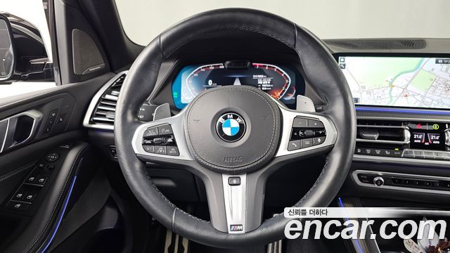 BMW X5 2021 — photo 19