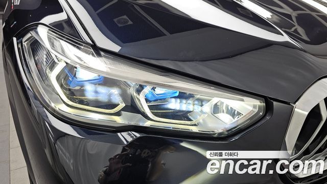 BMW X5 2021 — photo 8