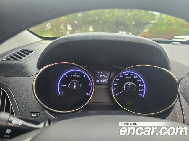 Hyundai Tucson 2011 — photo 10