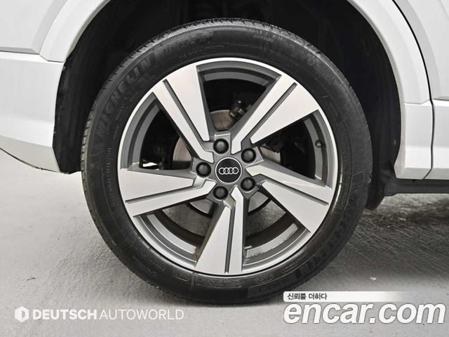 Audi Q2 2023 — photo 5
