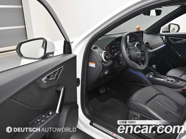 Audi Q2 2023 — photo 11